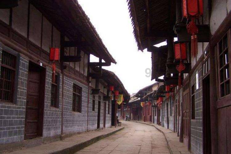 宏信建发午后急涨超19% 此前招银国际维持买入评级